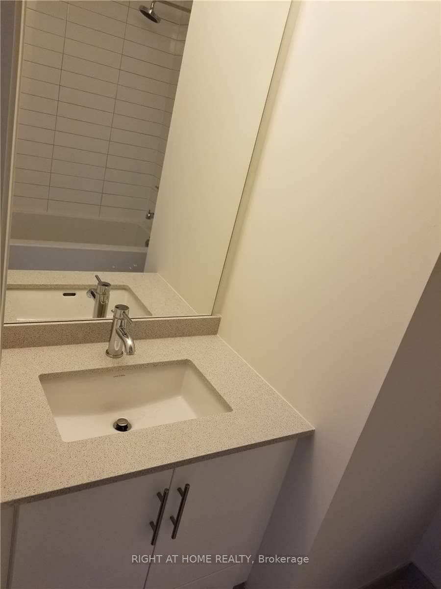 Ensuite bathroom
