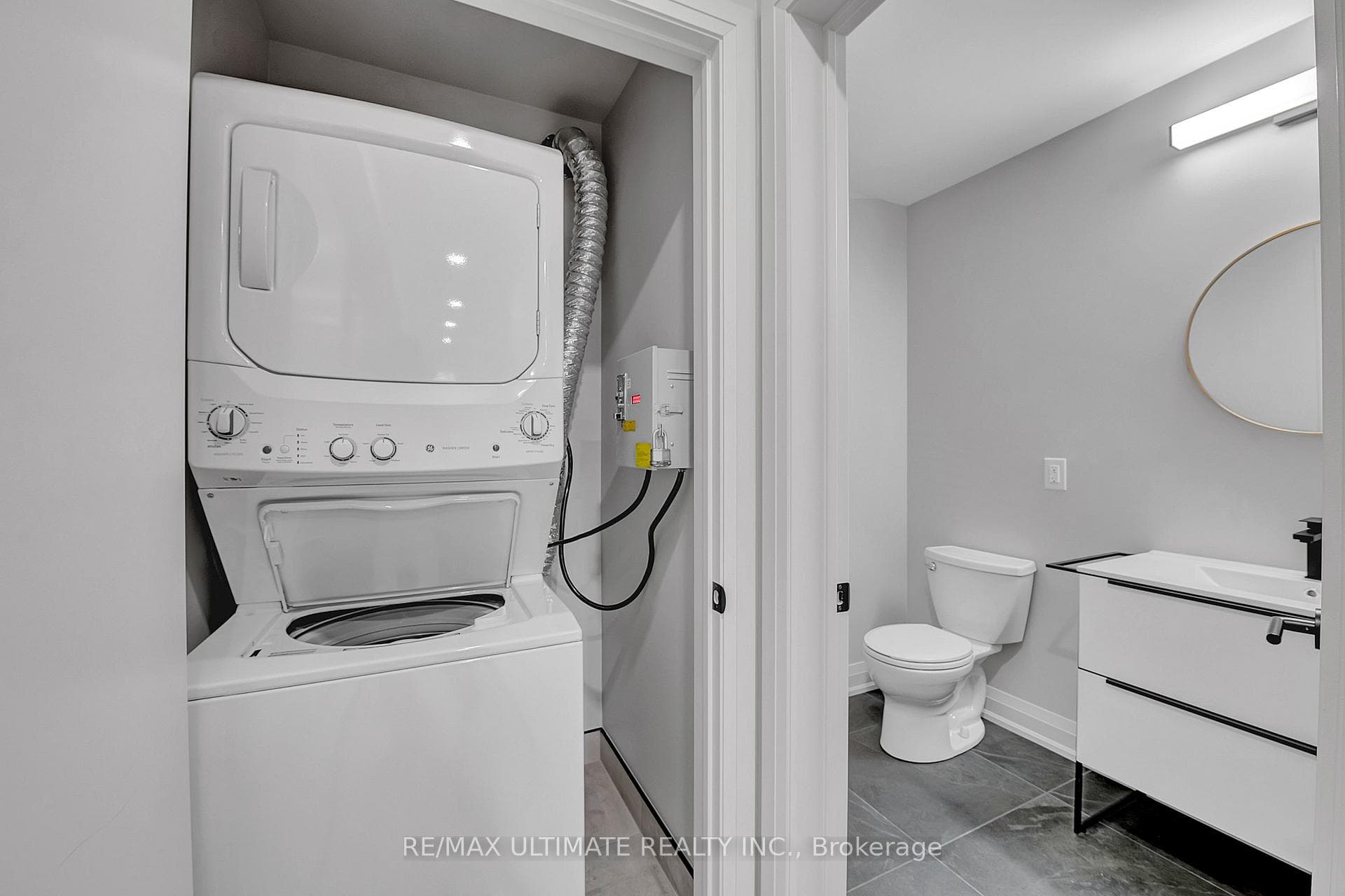 1204 Roselawn Avenue Unit Bsmt photo 17