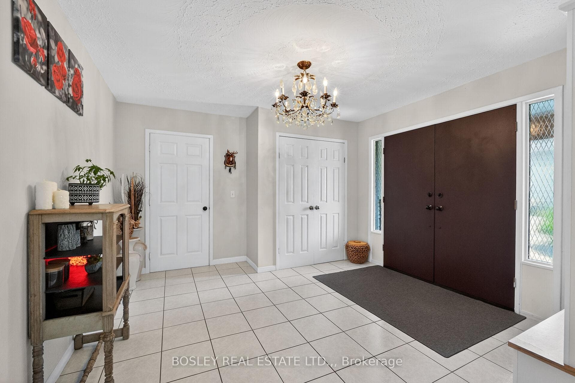Large Tiled Foyer