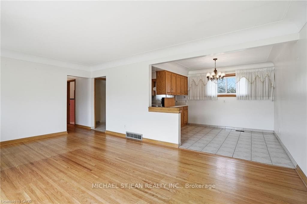 347 Hixon Road photo 8
