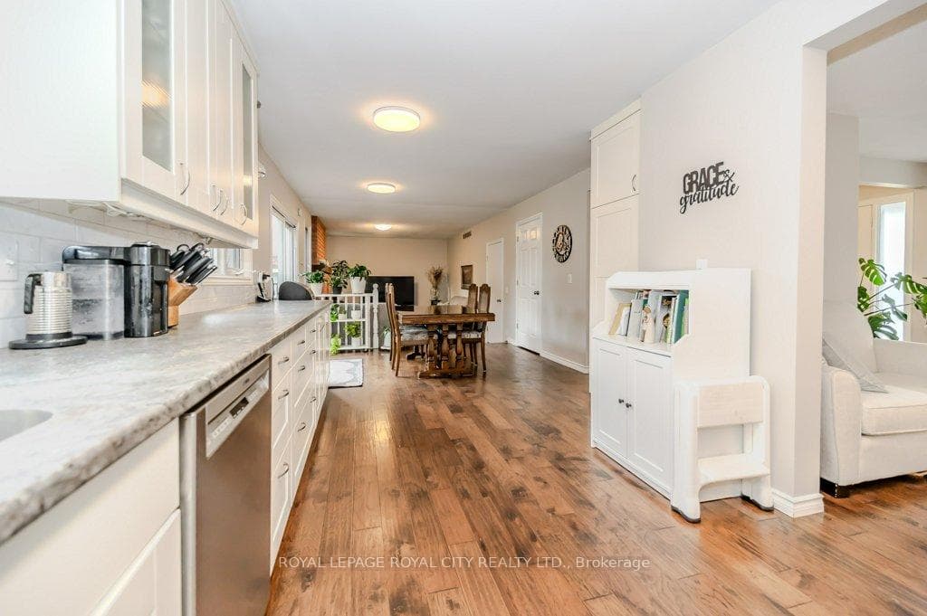 21 Thornhill Drive photo 11