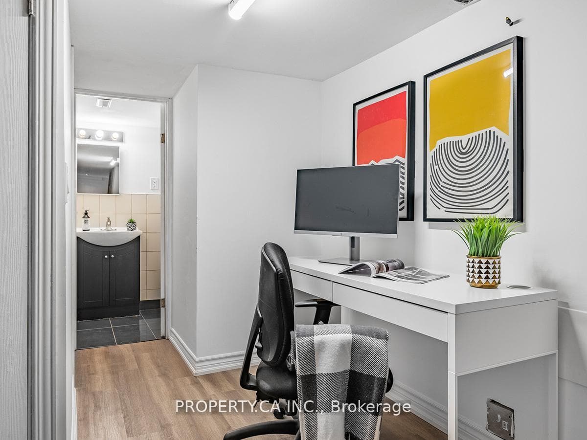 29 Gilbert Avenue photo 16