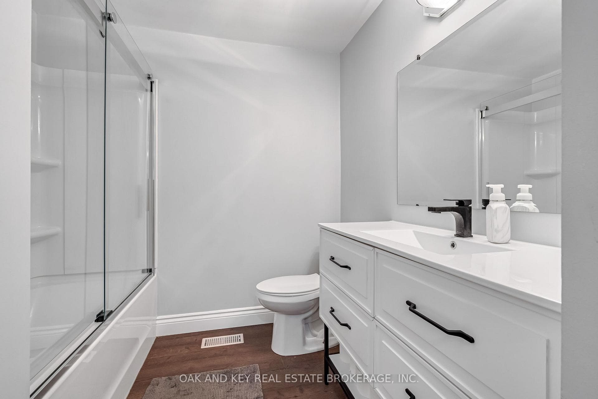 65 Southview Crescent photo 19