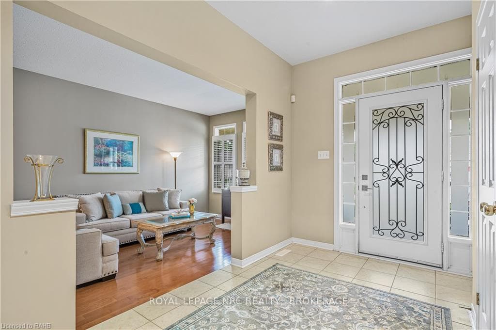 178 DOON MILLS Drive photo 6