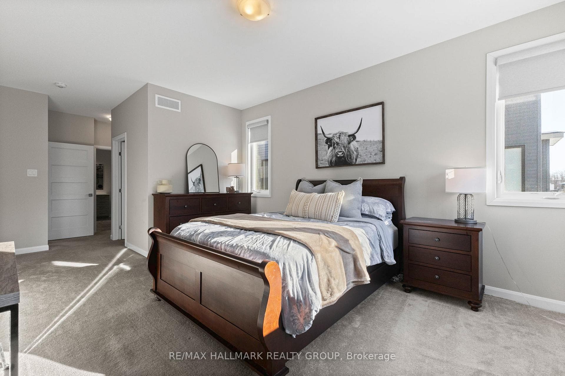 433 Sterling Avenue photo 12