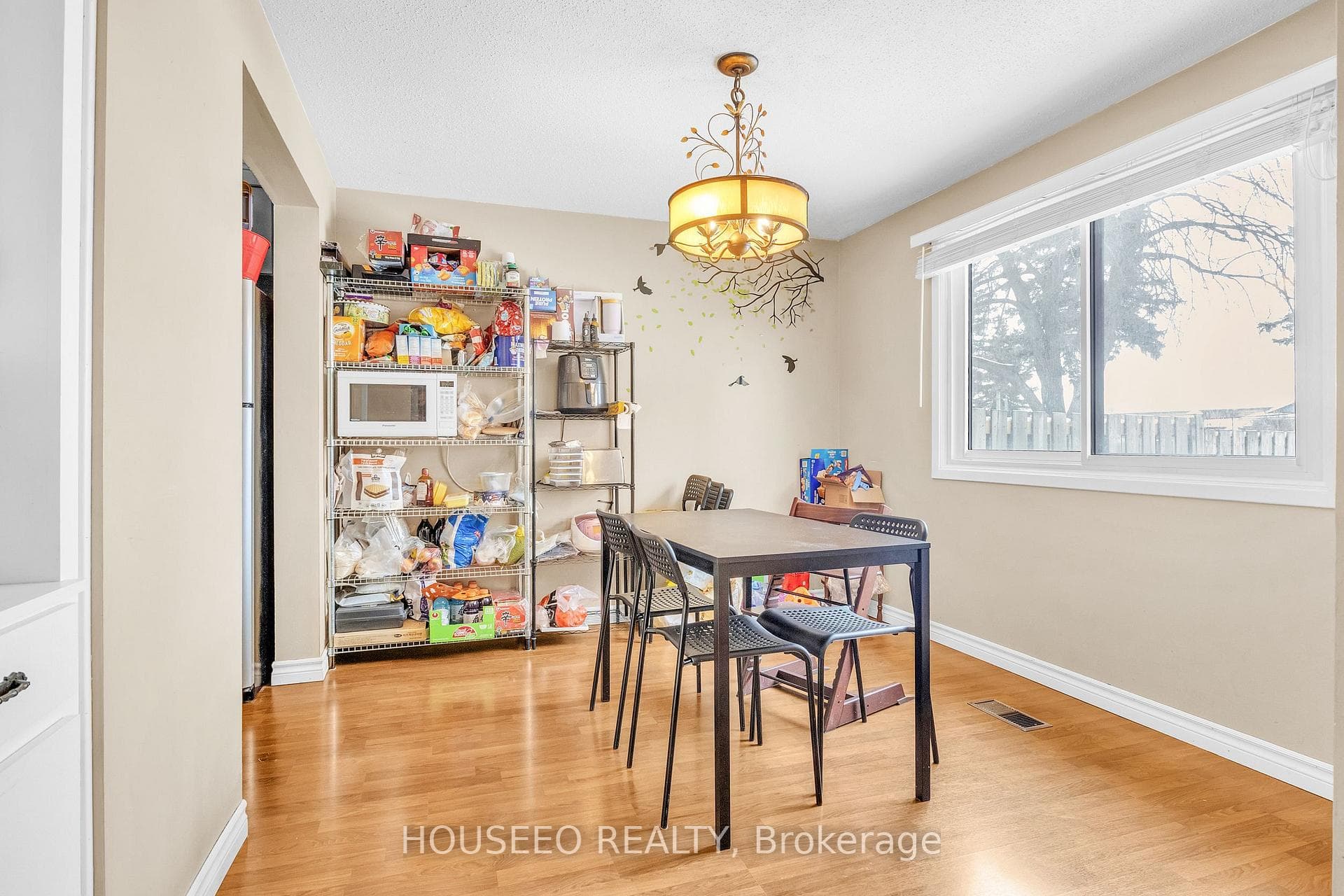 132 Kingswood Drive photo 12
