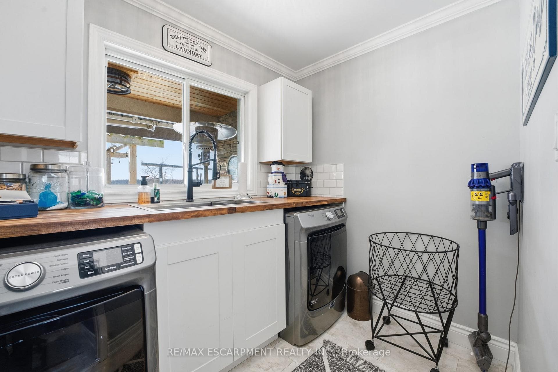 5940 Young Street photo 17
