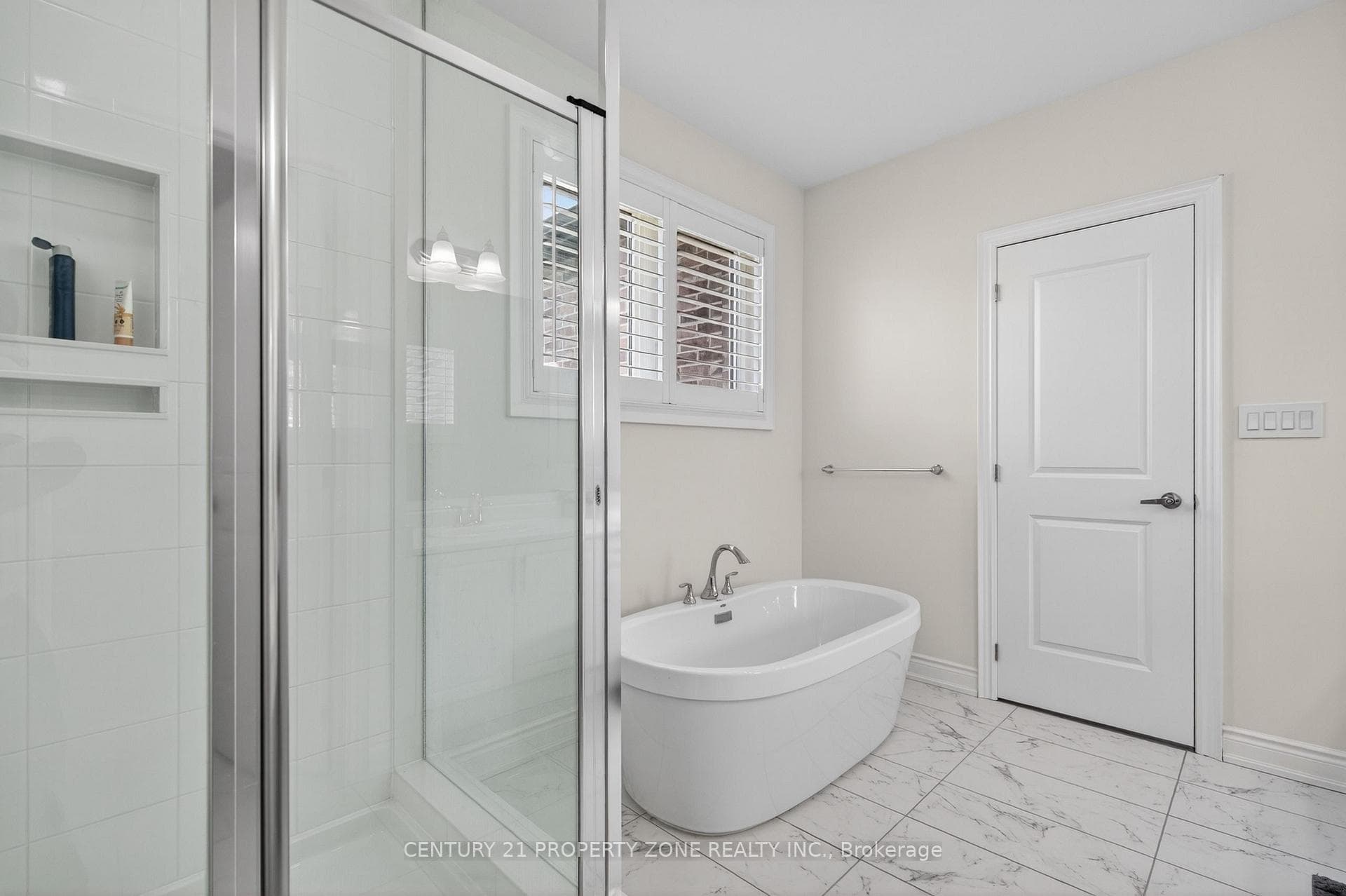 105 Walker Road photo 24