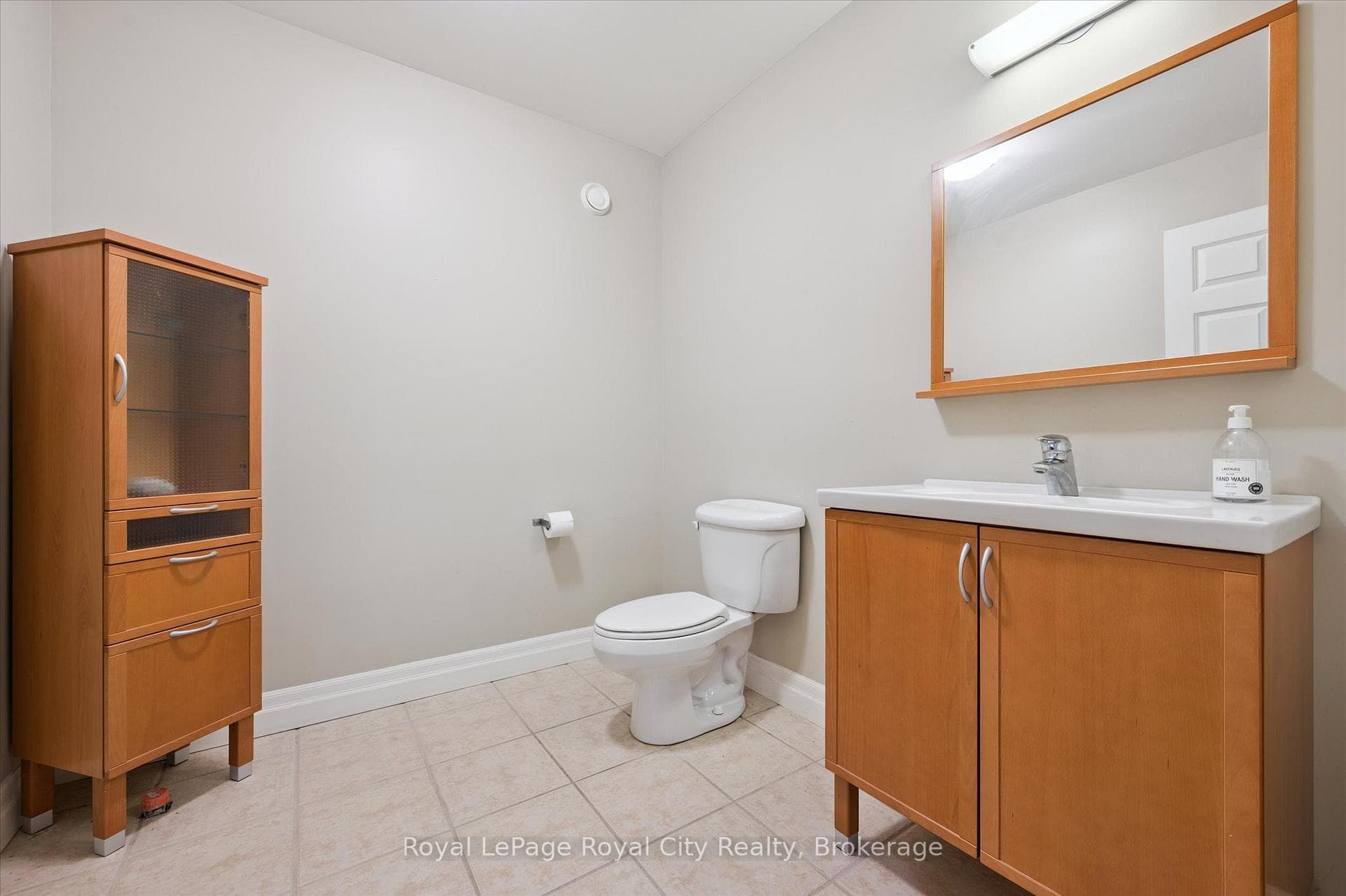 66 Grange Street photo 36