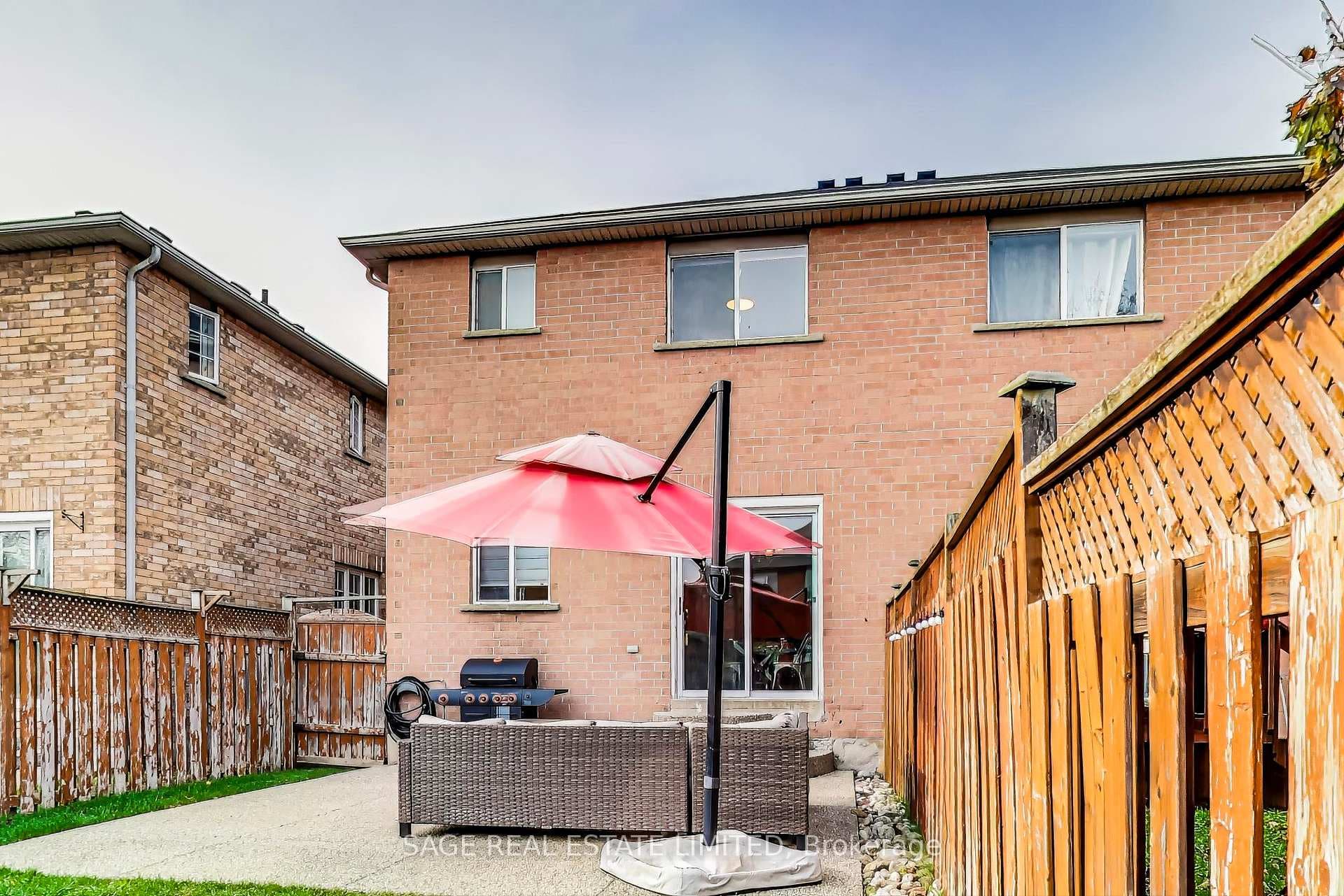 1862 Creek Way photo 33