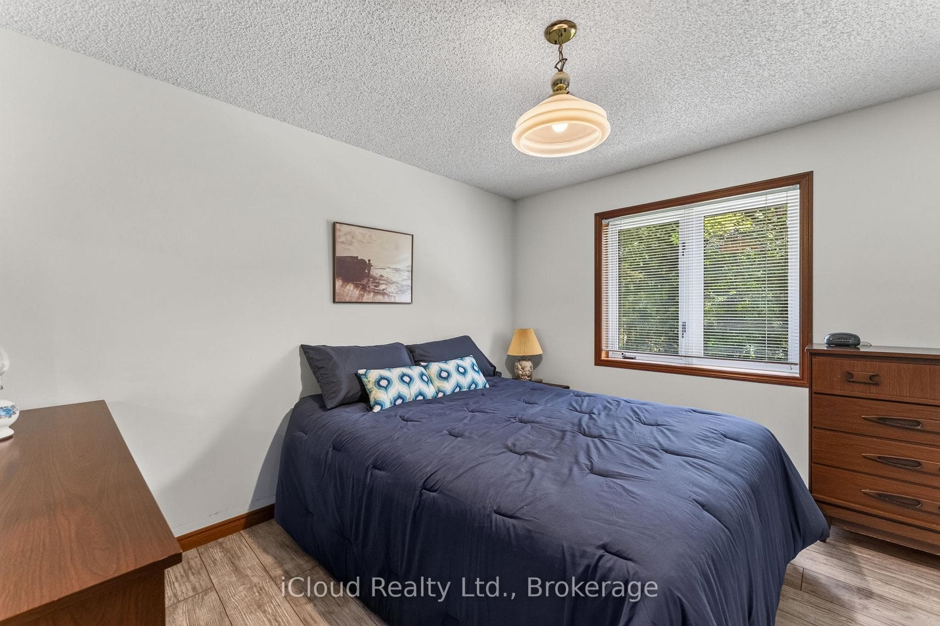 20 Mactavesh Crescent photo 18