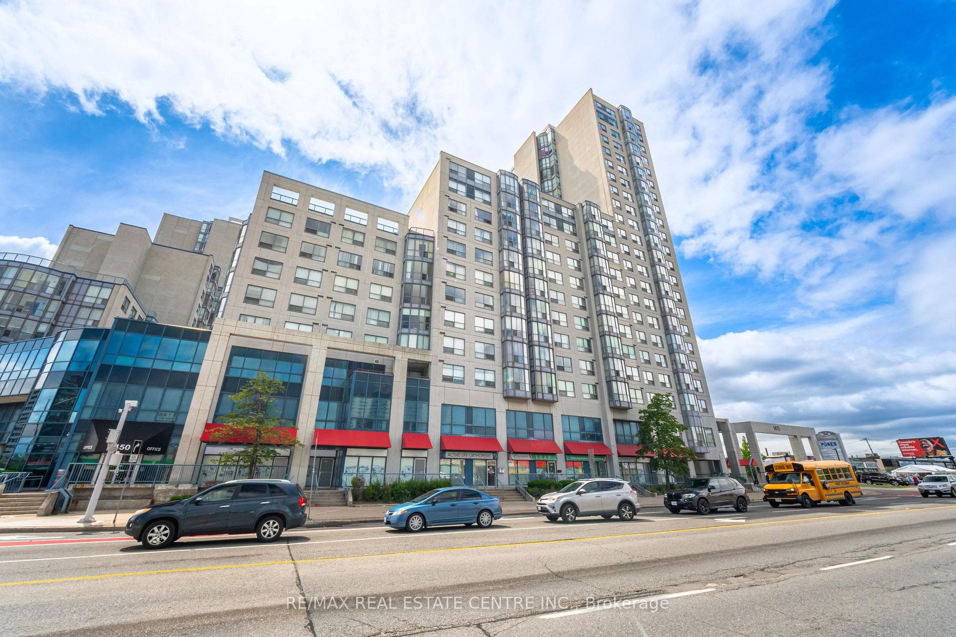 1470 Midland Avenue Unit 718 photo 1