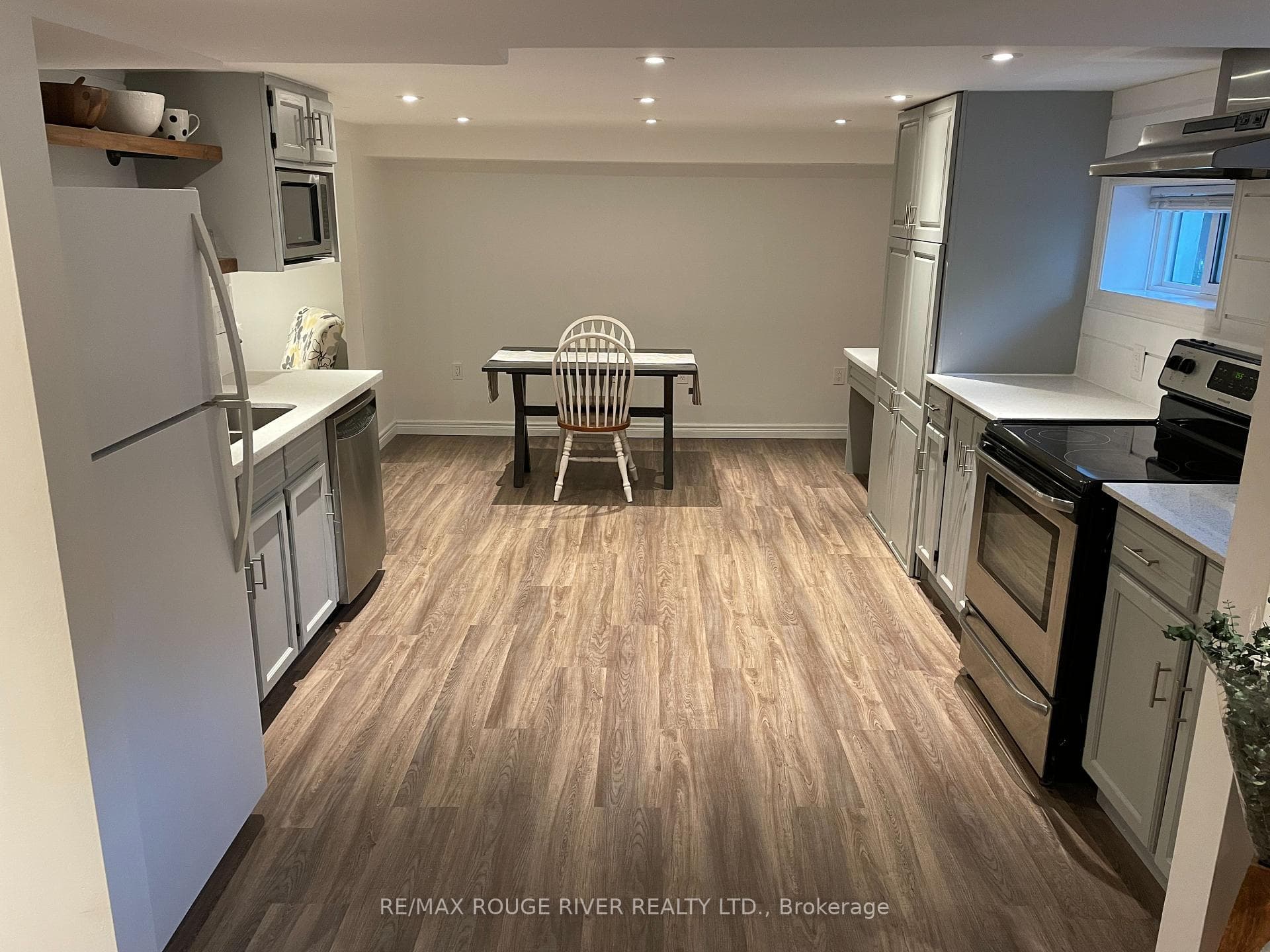 59 Oak Avenue photo 23