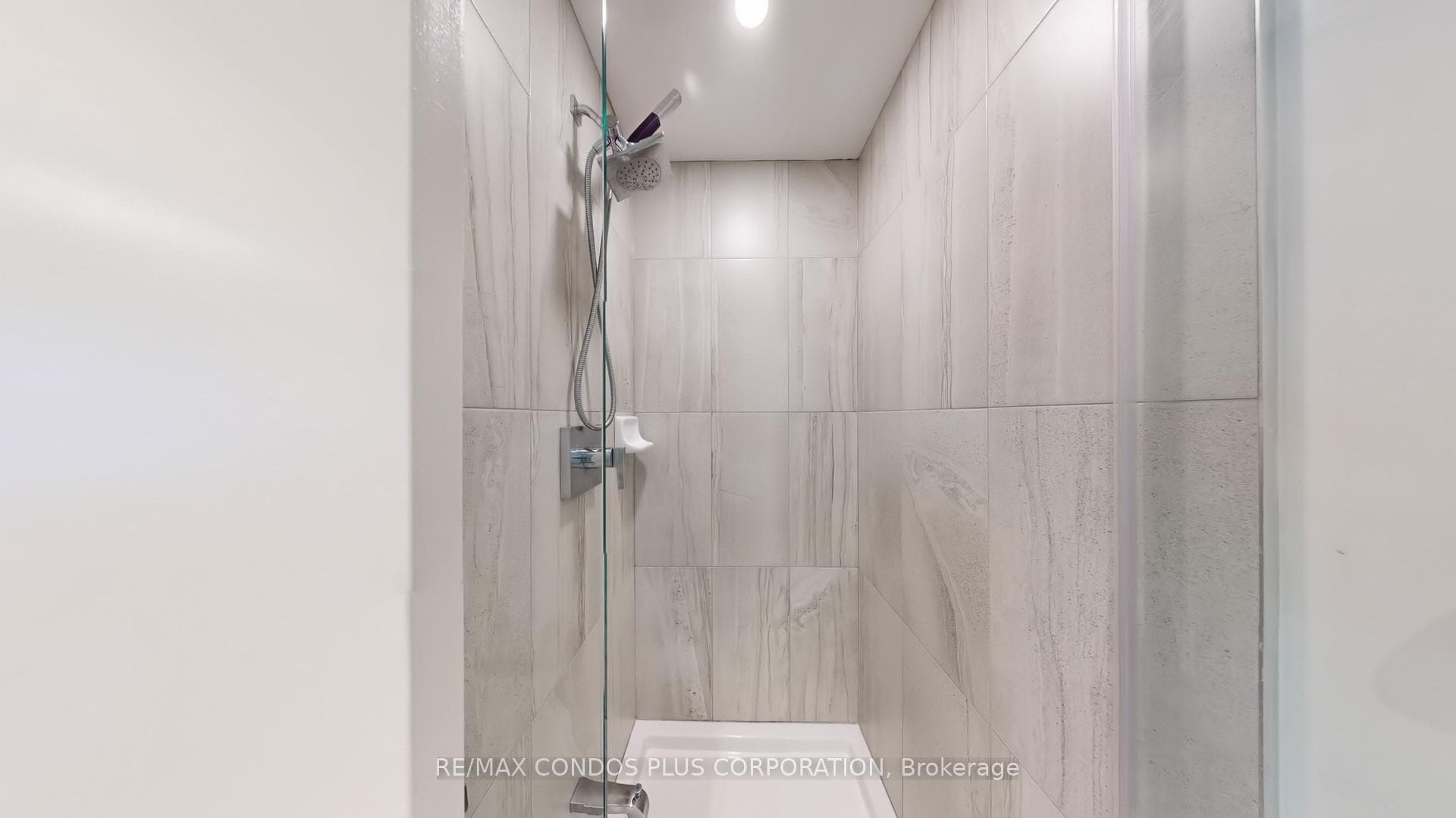 195 Redpath Avenue Unit 1201 photo 13