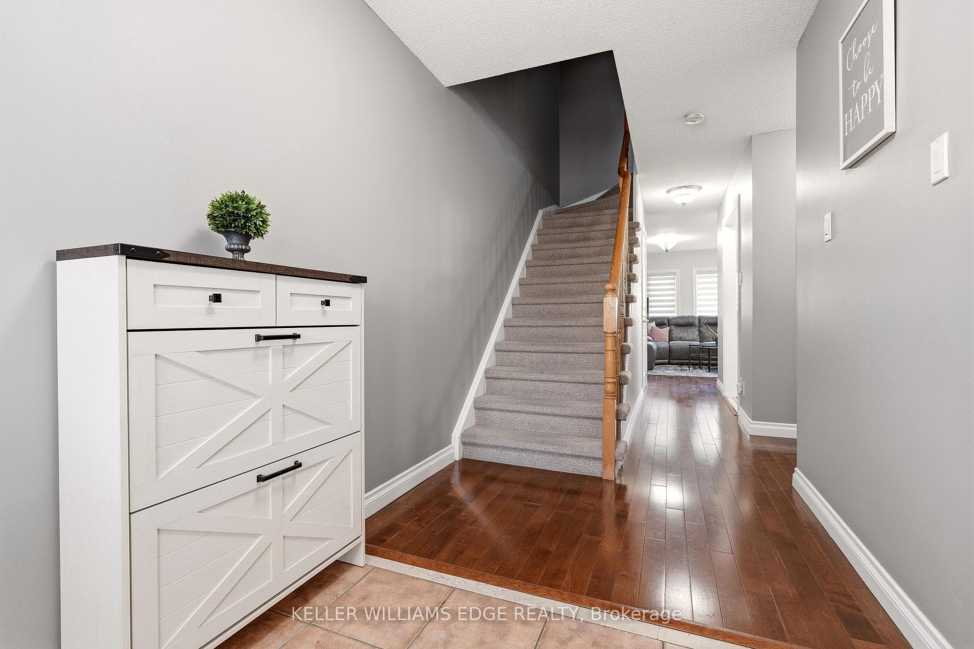 2408 Nichols Drive photo 4