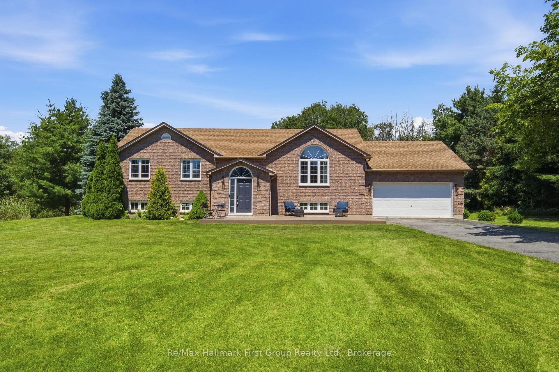130 St. Andrews Drive photo 1