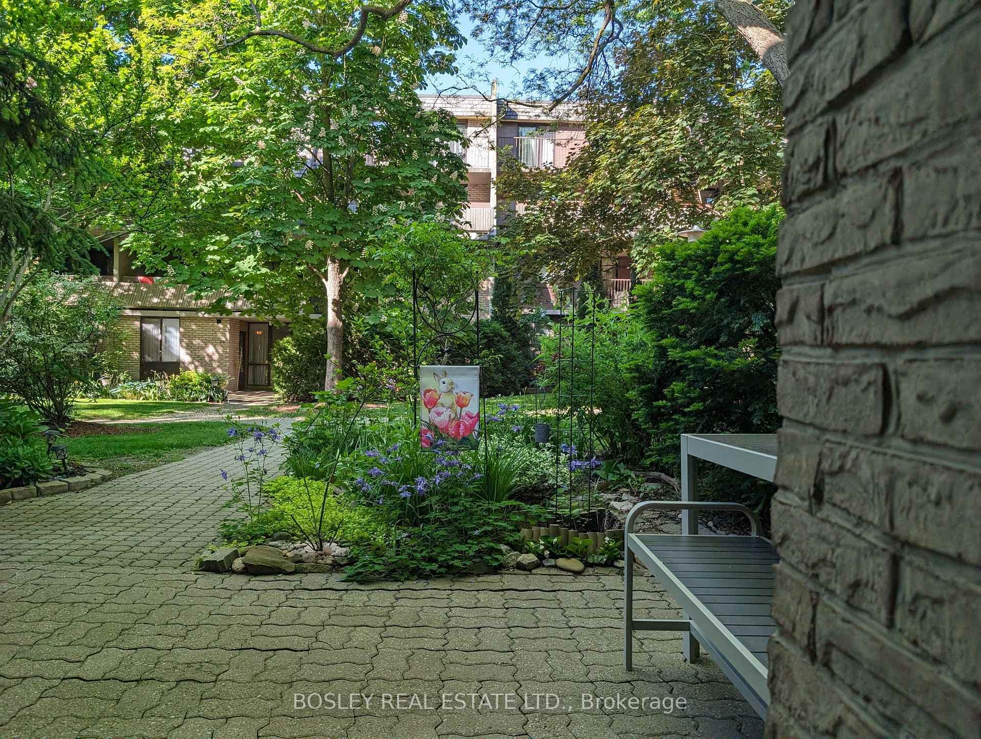 1250 Mississauga Valley Boulevard Unit 4 photo 40