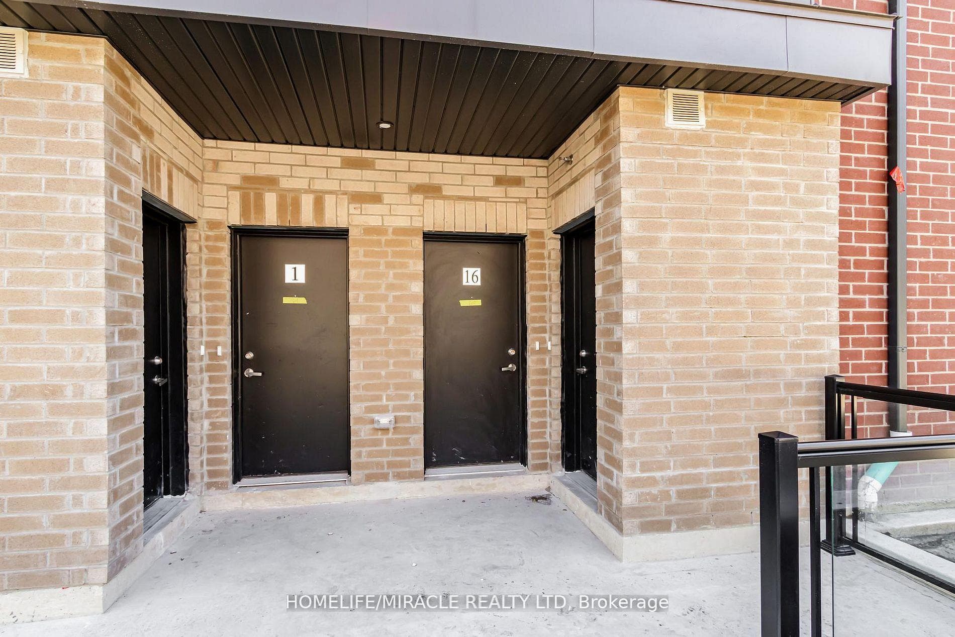 3415 Ridgeway Drive Unit 16 photo 3