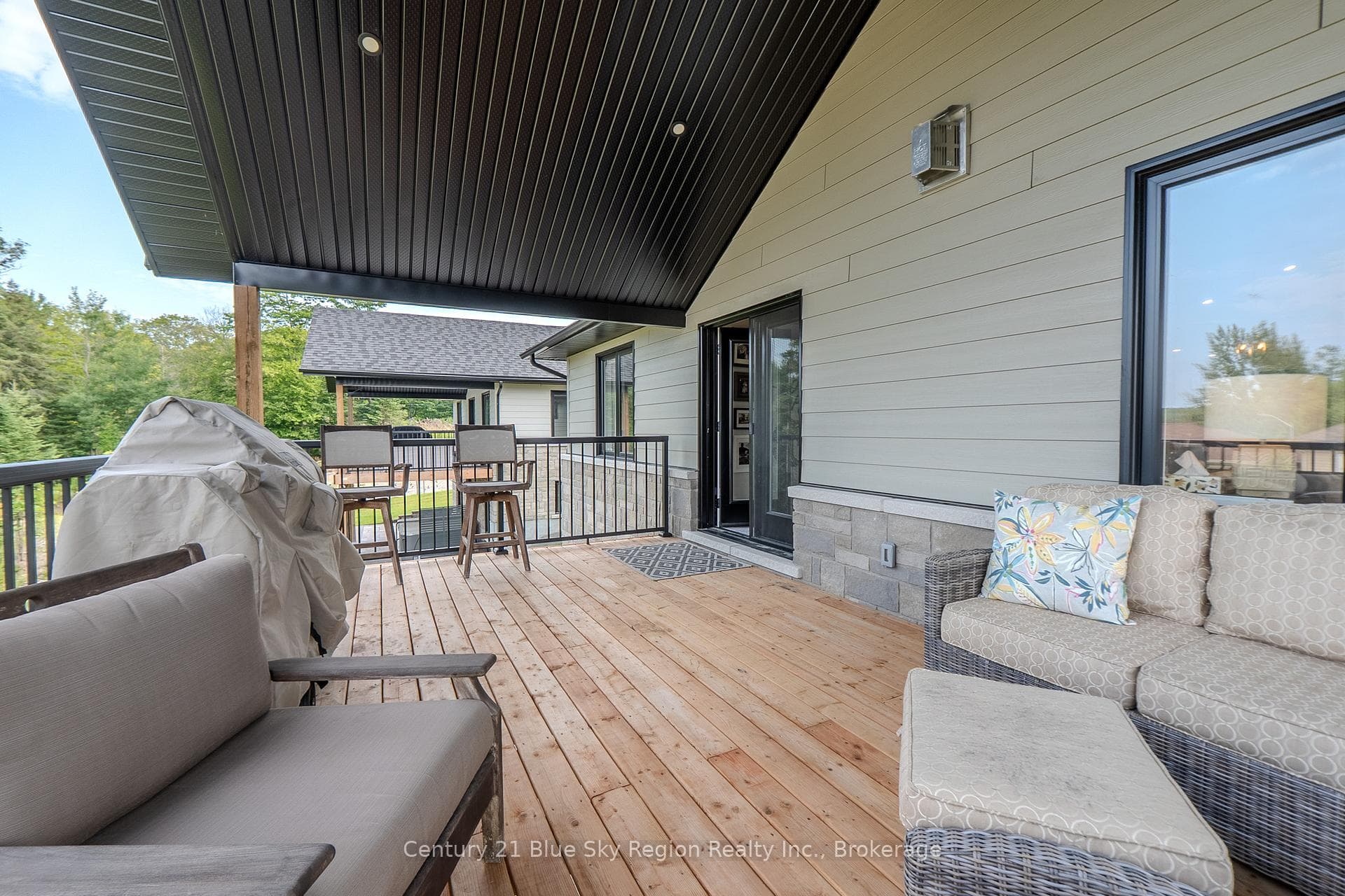 37 Silver Maple Lane photo 21