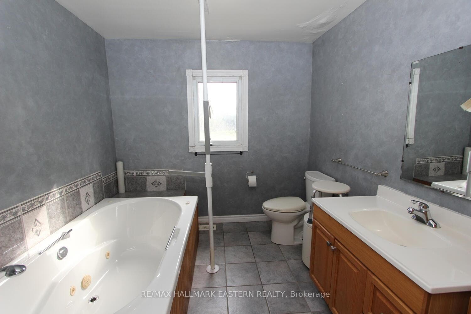 Main Floor Bath
