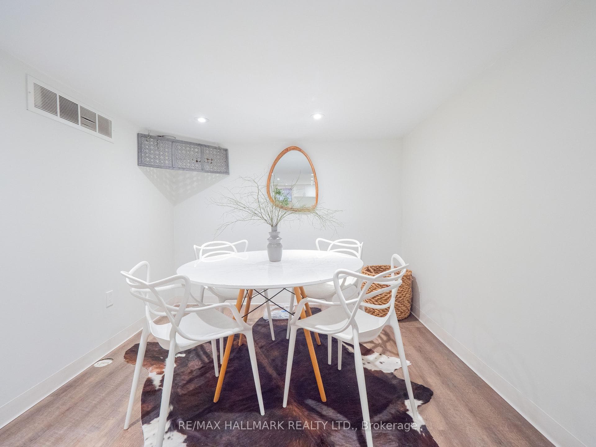163 Browning Avenue photo 42