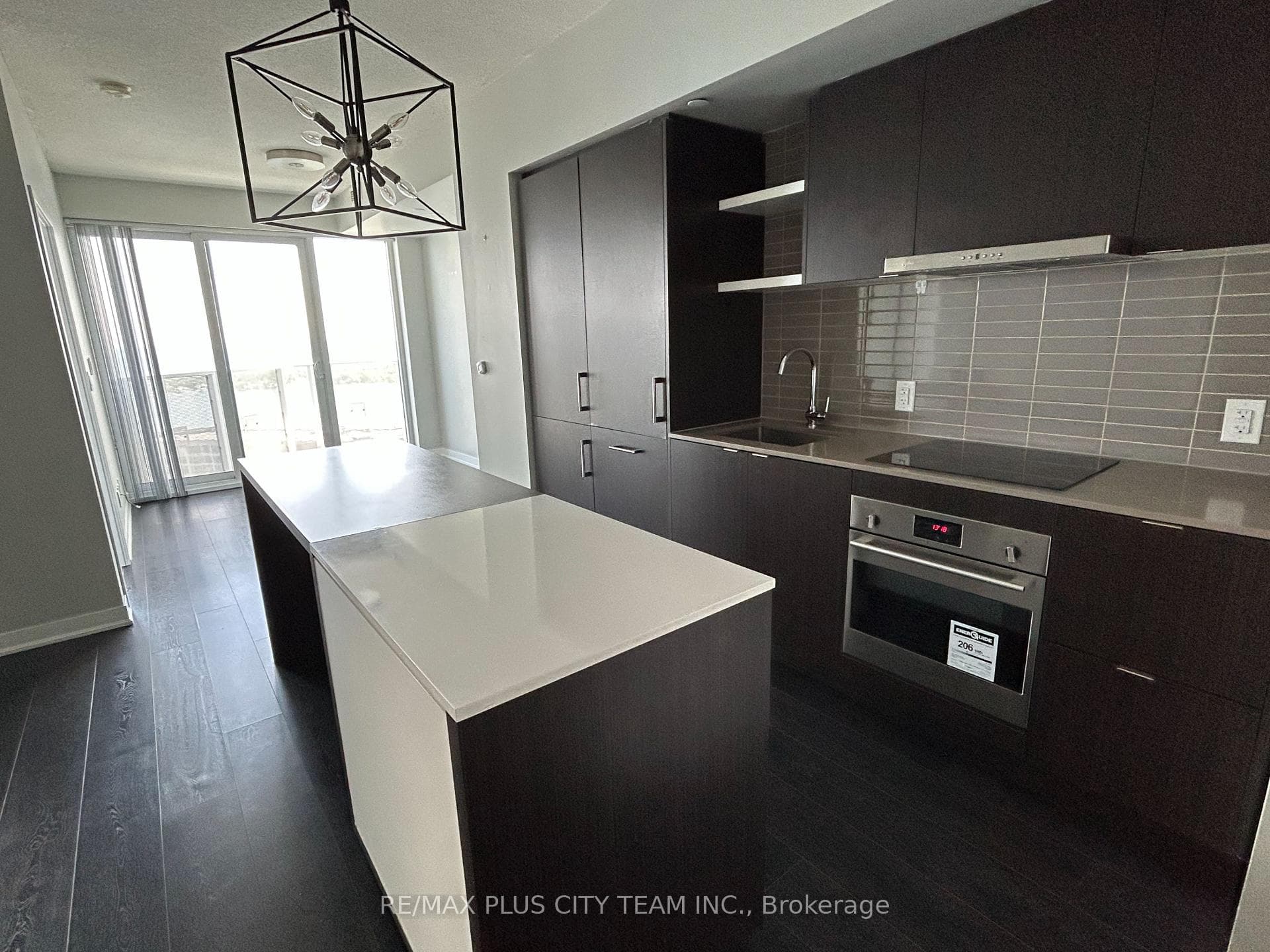 88 Harbour Street Unit 4708 photo 3