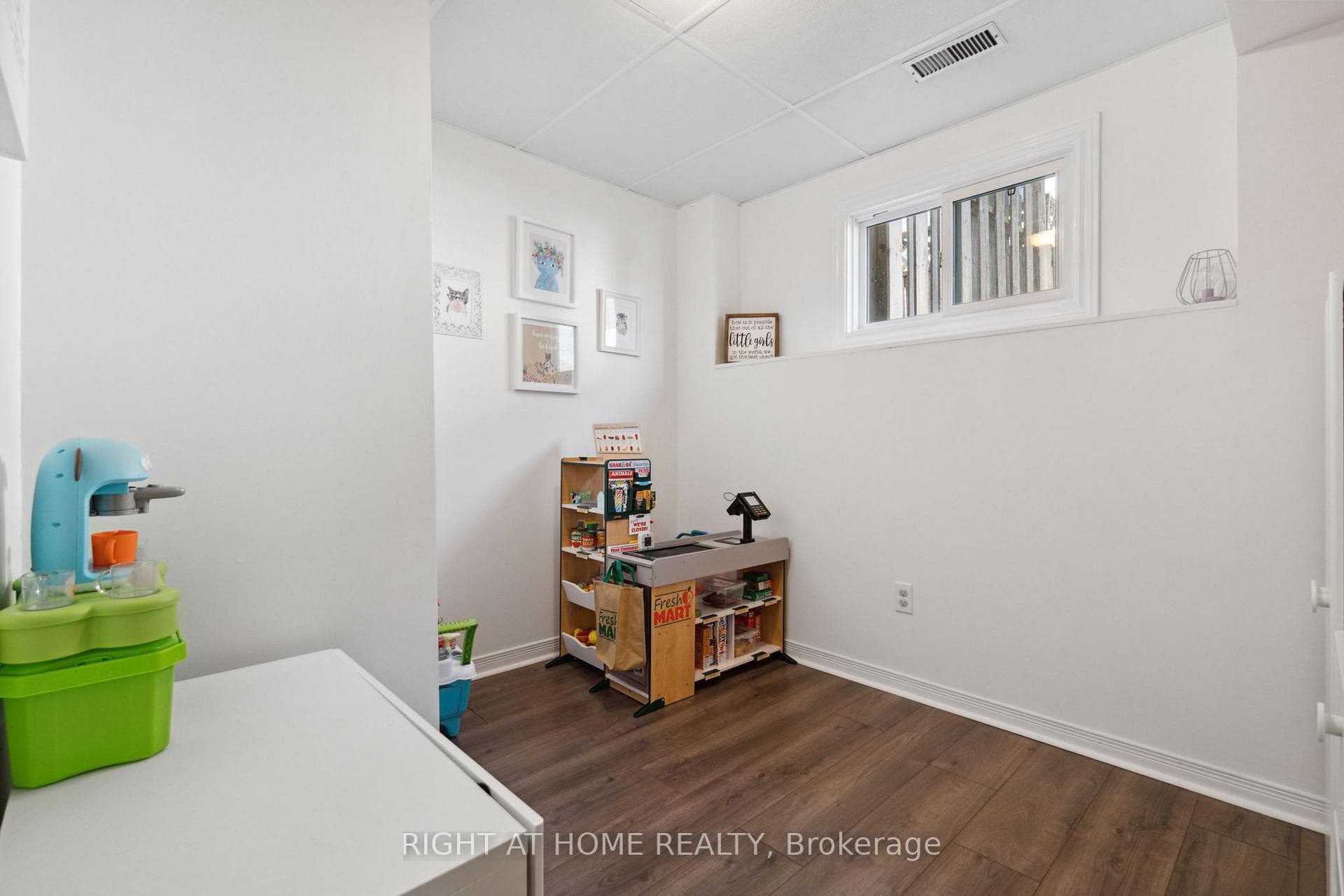 114 Cecil Street photo 21