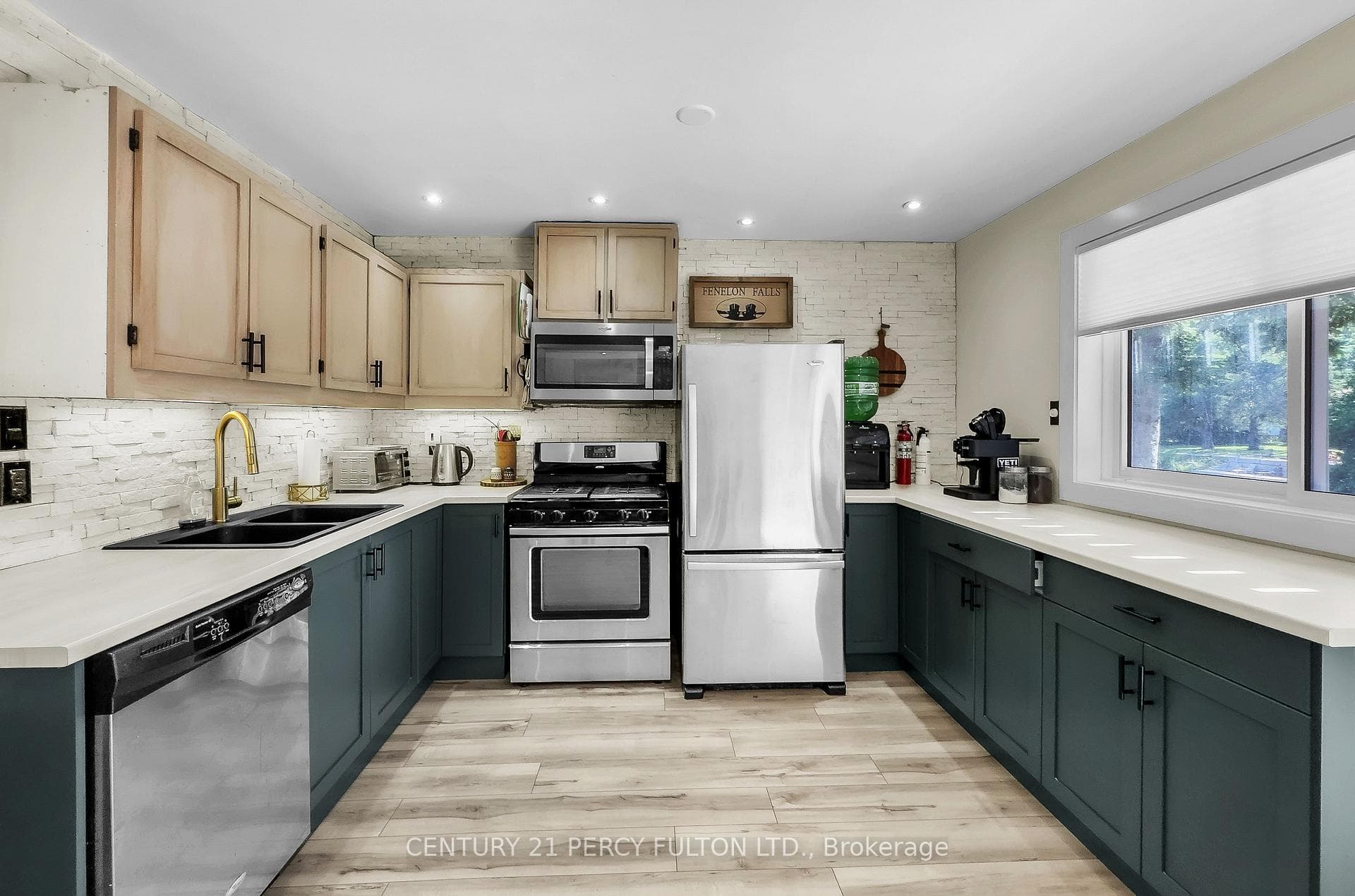 79 BROOK Road photo 20