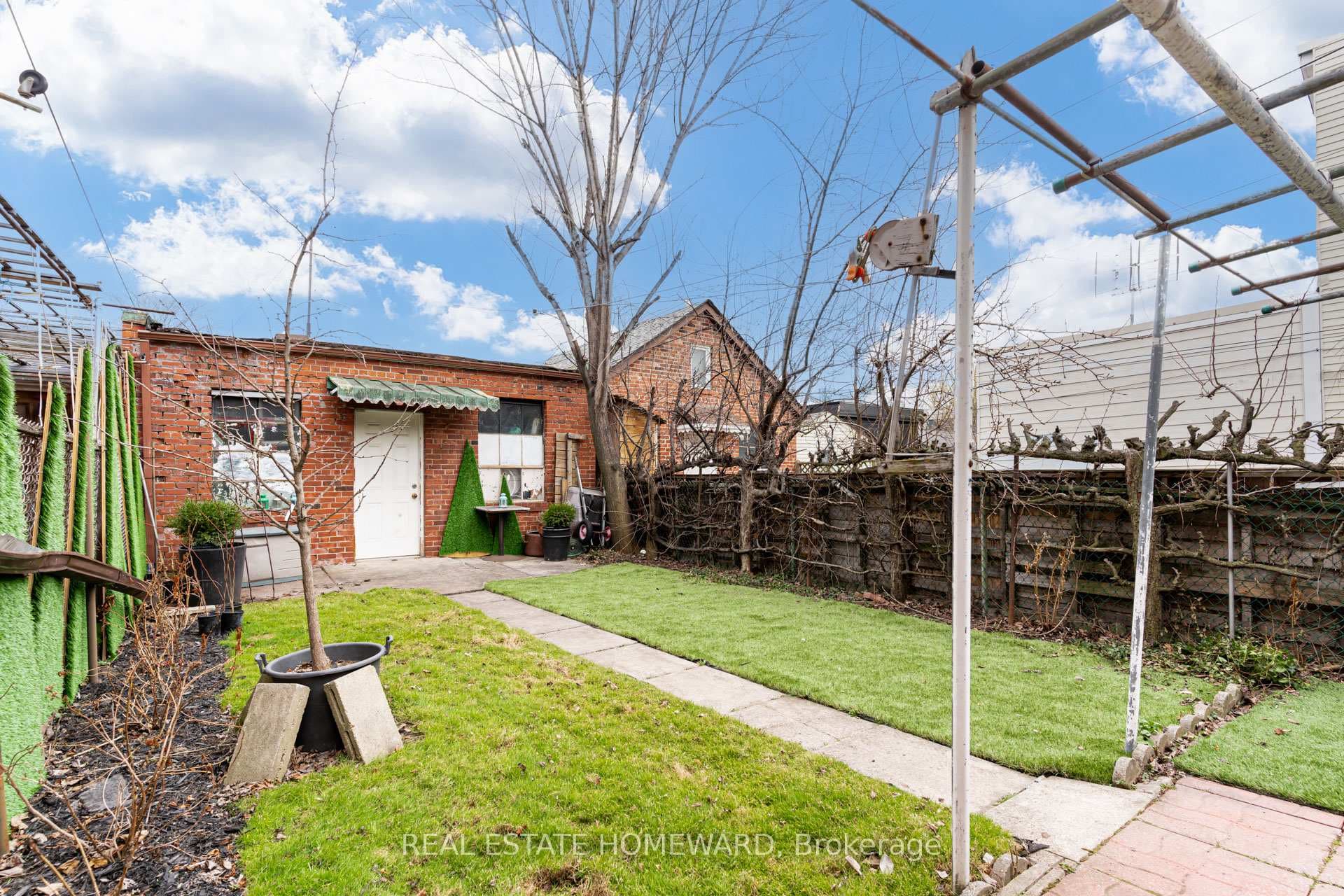 59 Palmerston Avenue photo 47