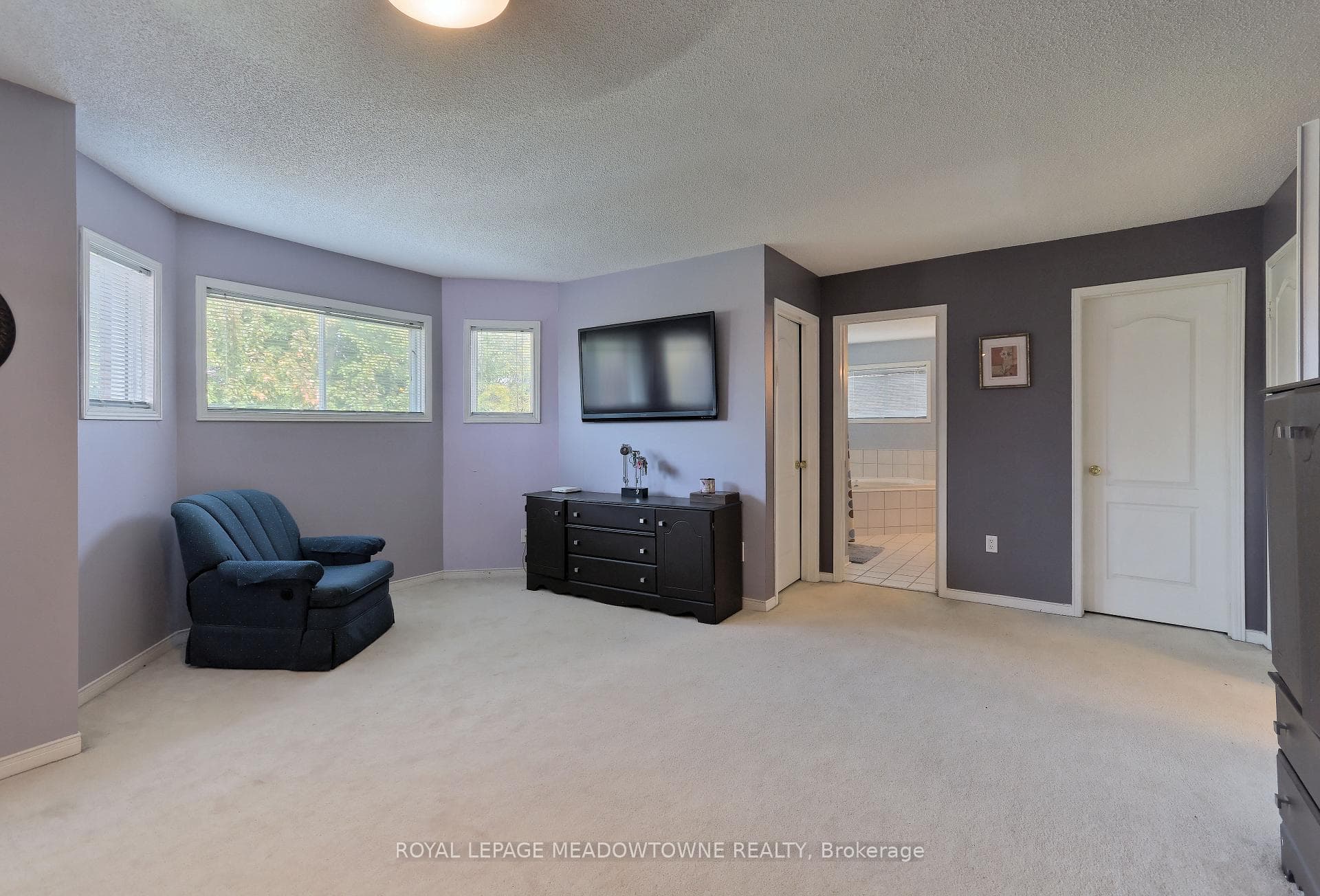 15307 Argyll Road photo 27