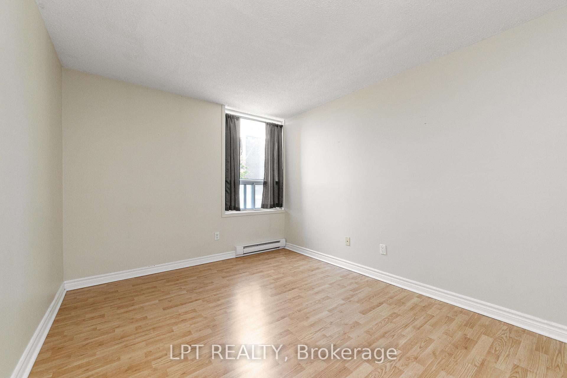 1177 Belanger Avenue Unit 206 photo 19