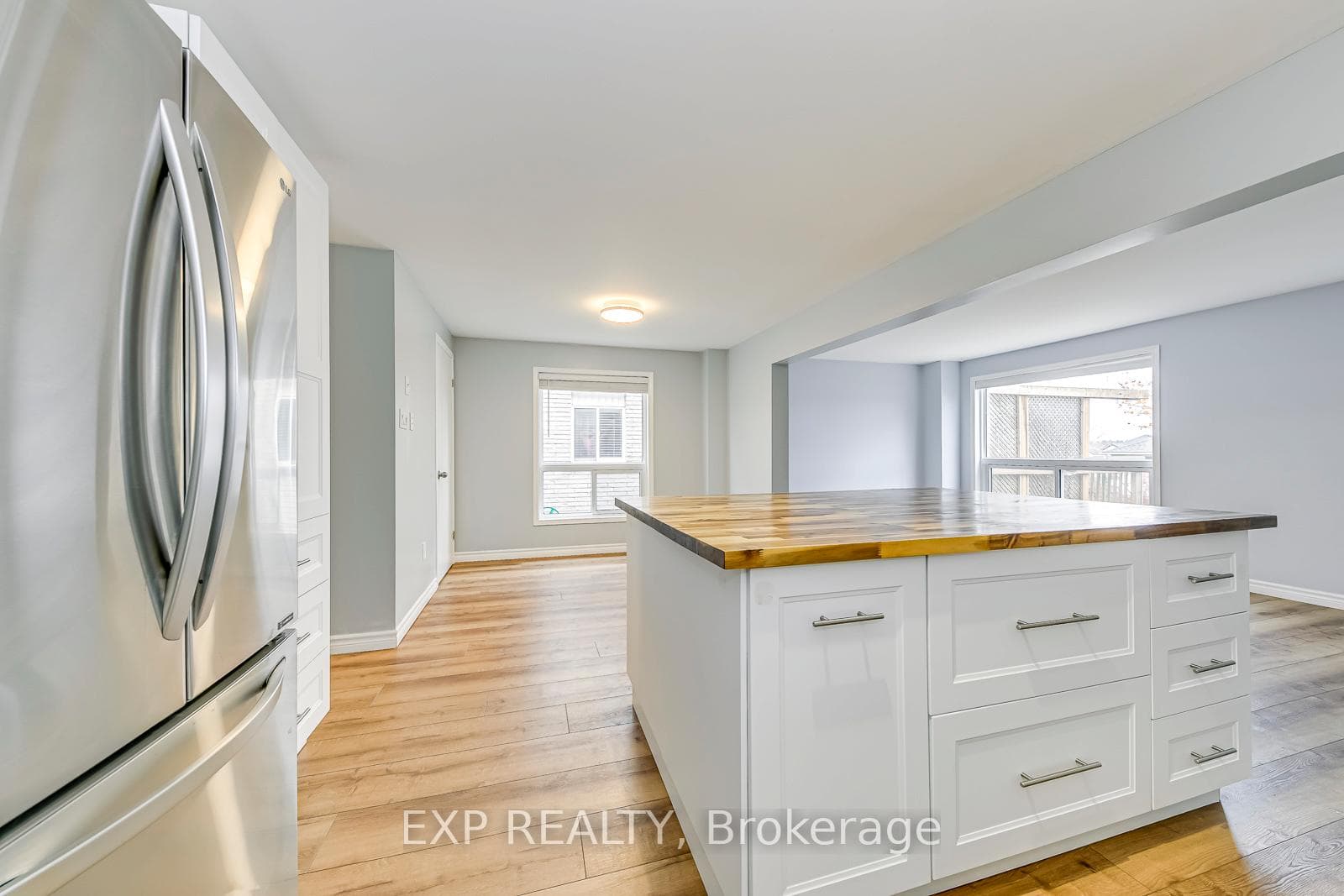 76 Gibb Street photo 11