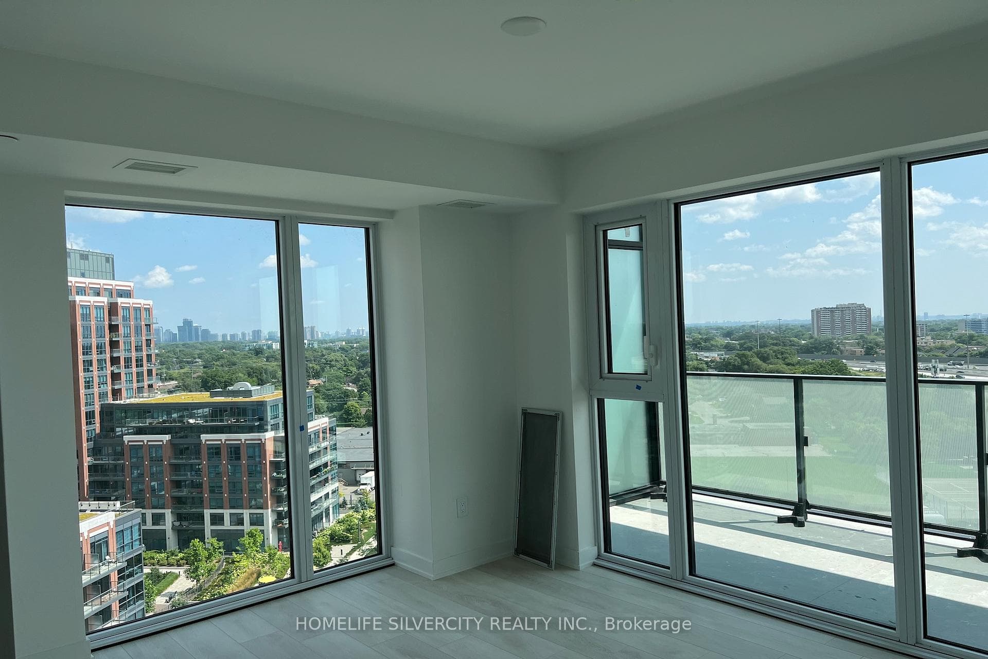 8 Tippett Road Unit 1205 photo 12