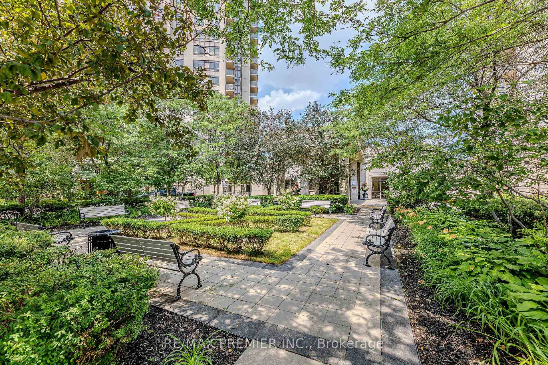710 Humberwood Boulevard Unit 2506A photo 7