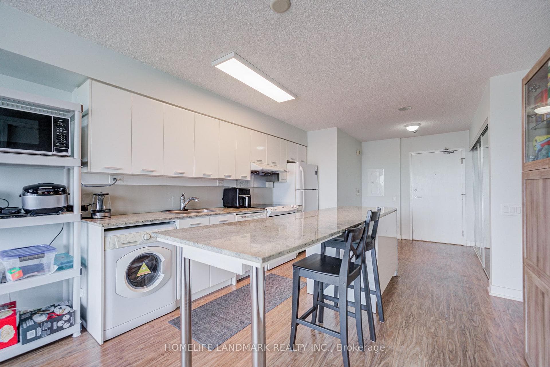 15 Singer Court Unit 305 photo 15
