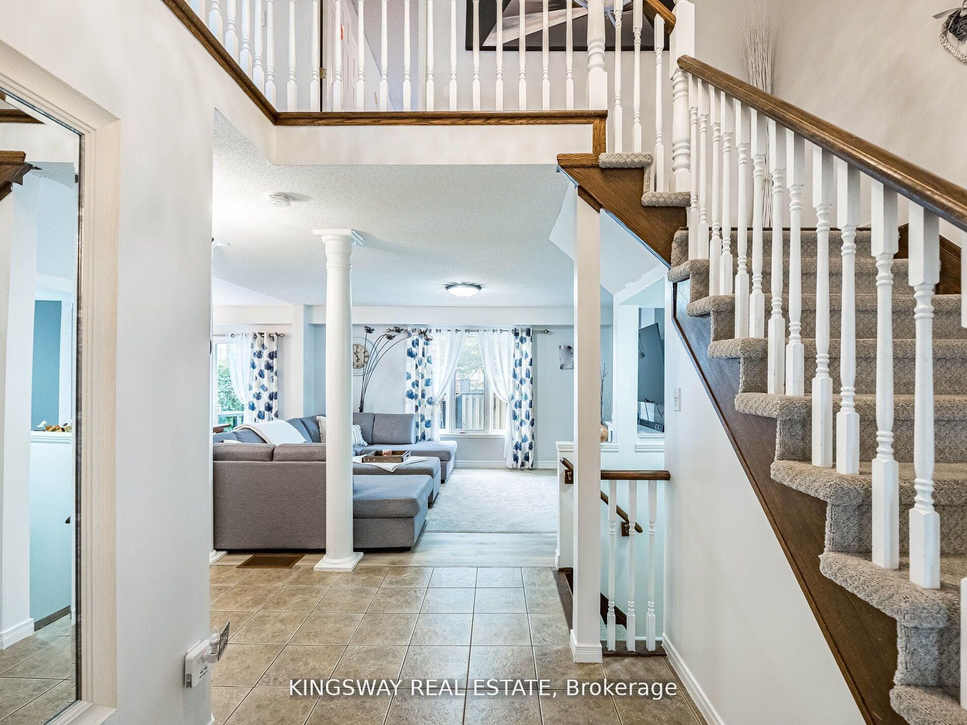 278 Southbrook Drive photo 5