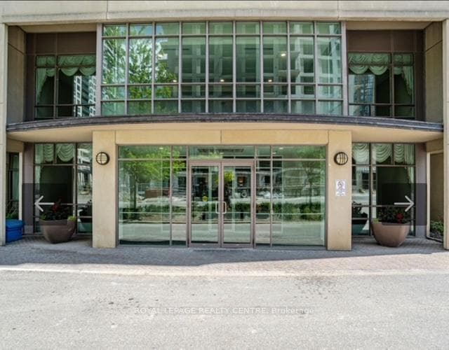 156 Enfield Place Unit 2203 photo 2