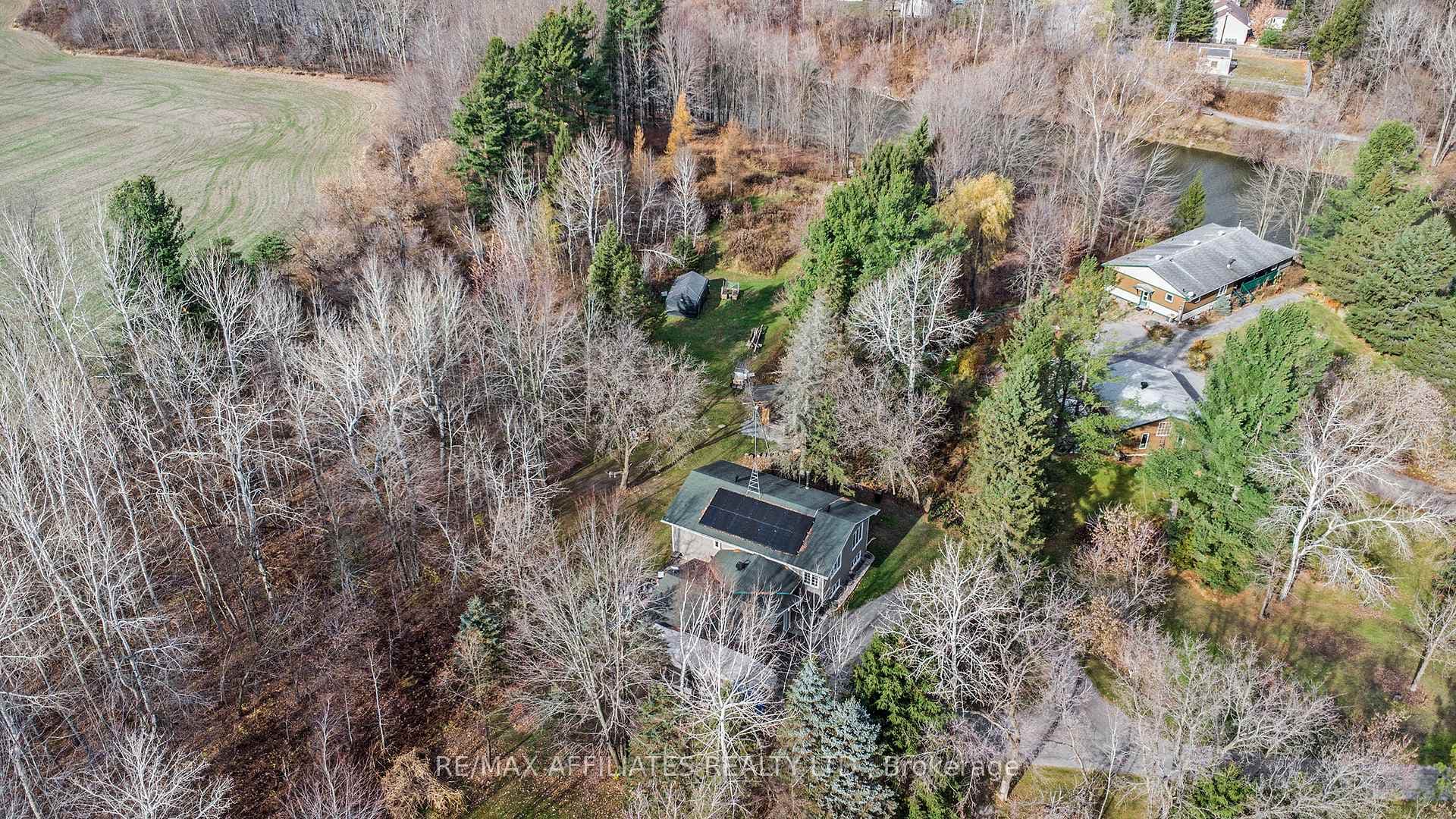 951 DU CASTOR Road photo 29