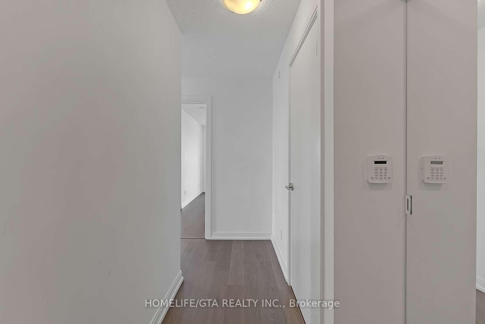255 Village Green Square Unit 2403 photo 6