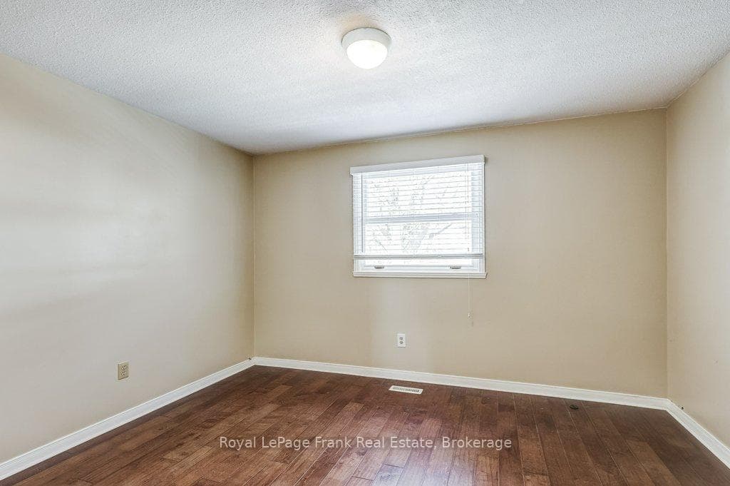 22 Hartsville Avenue photo 31