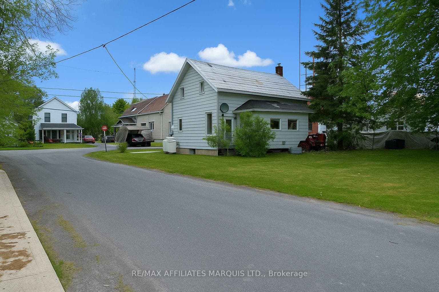 37 Main Street photo 2