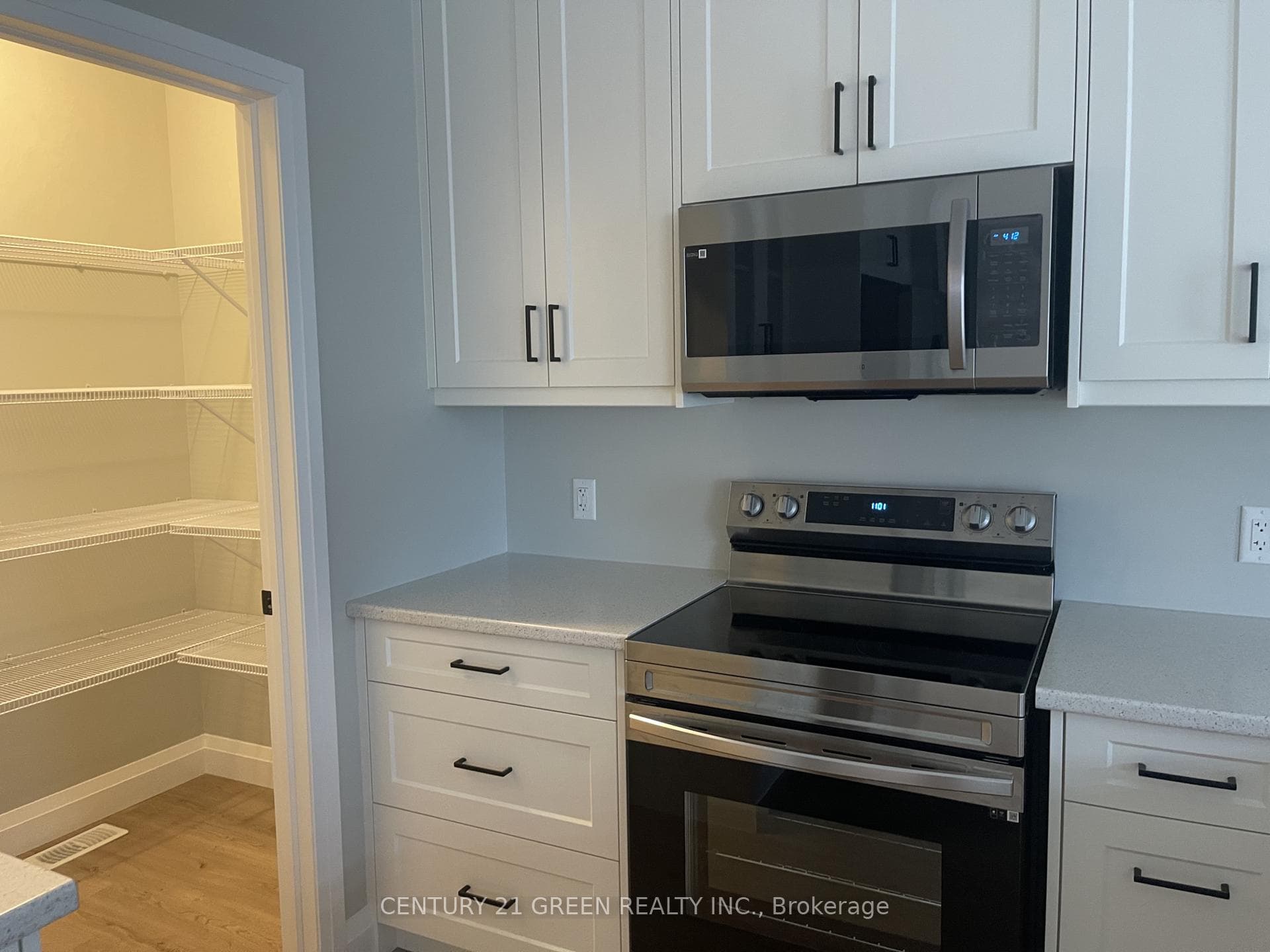 58 Cash Crescent photo 6