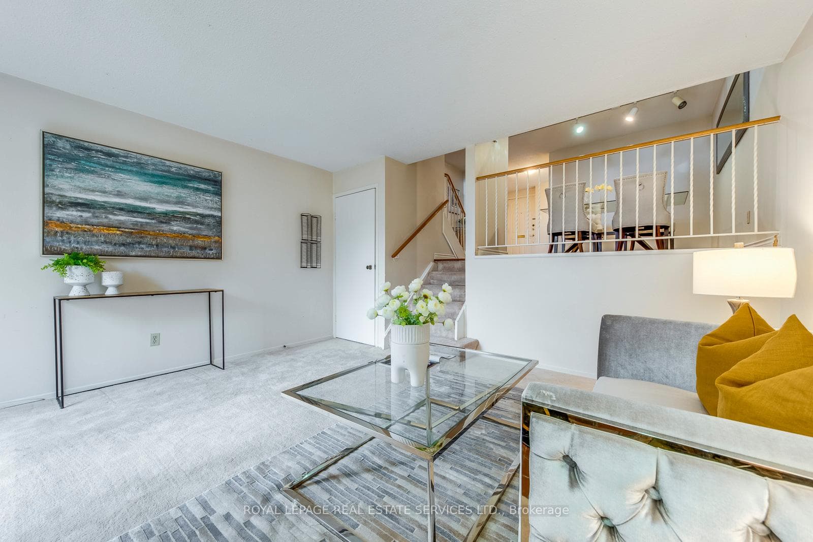 19 Dutch Myrtle Way photo 19