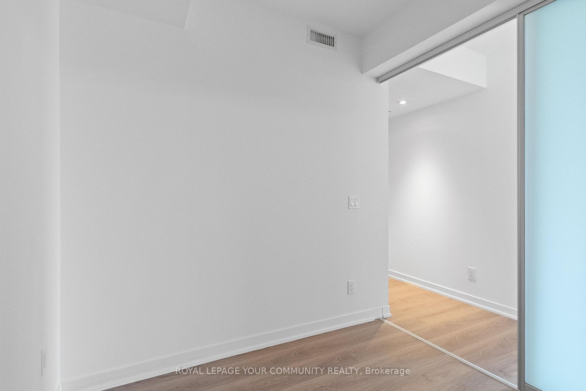 319 Jarvis Street Unit 3717 photo 6