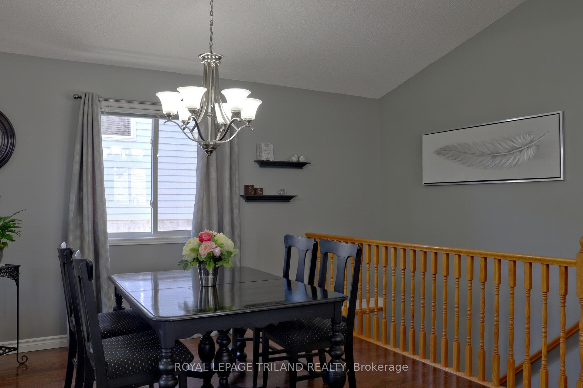 366 White Sands Drive photo 4