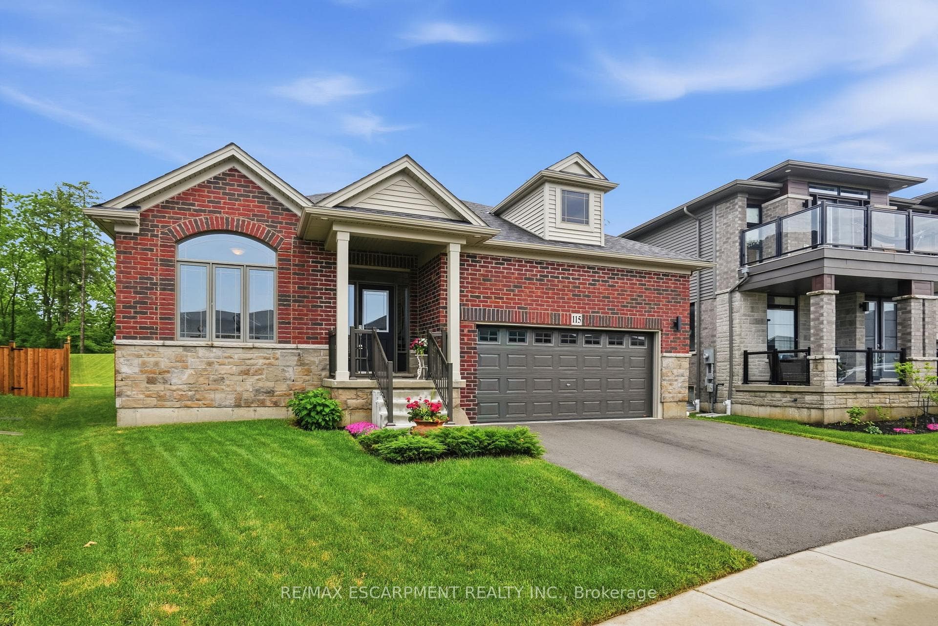 115 Daugaard Avenue photo 3