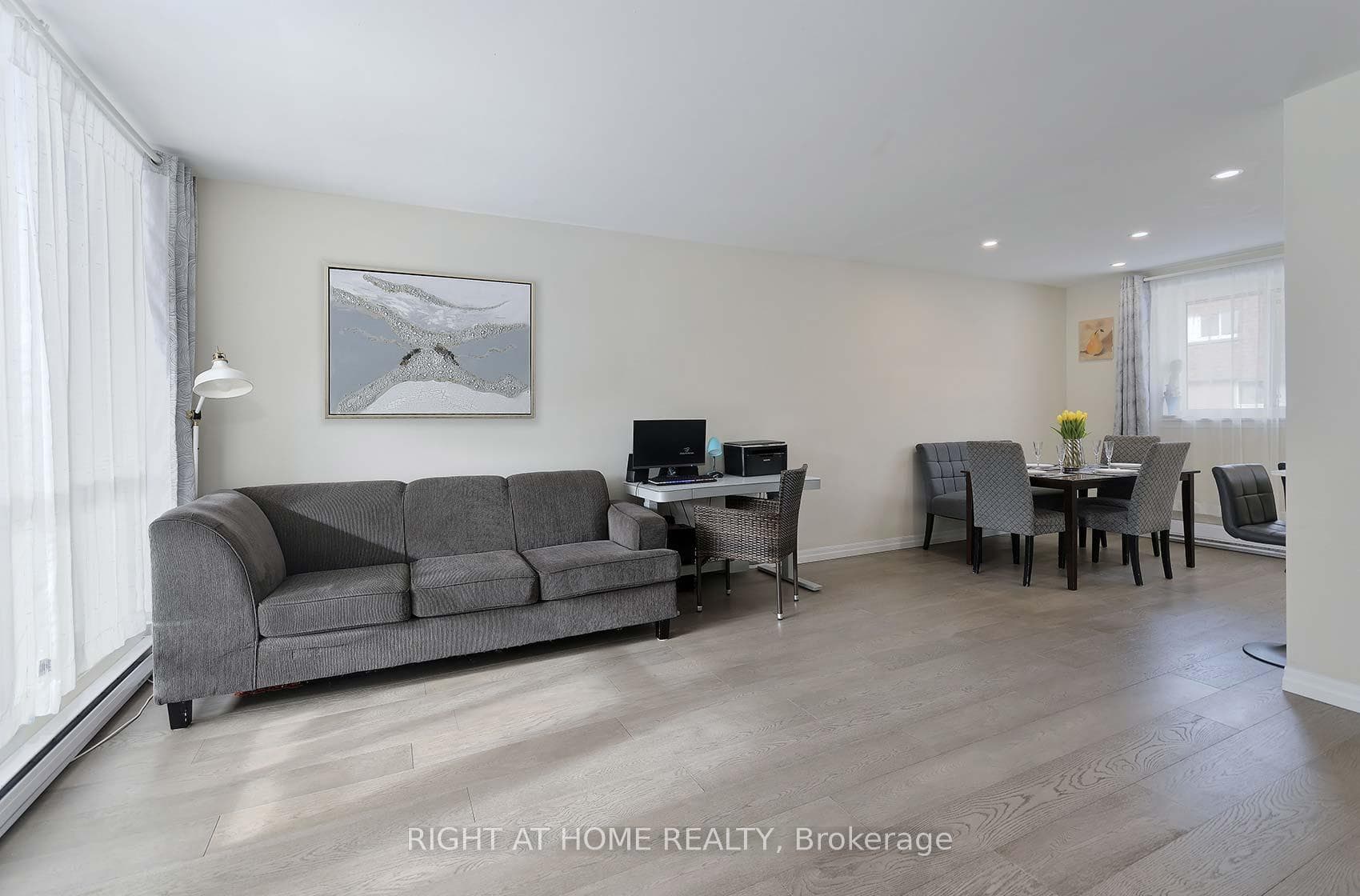 34 Tandridge Crescent Unit 888 photo 9