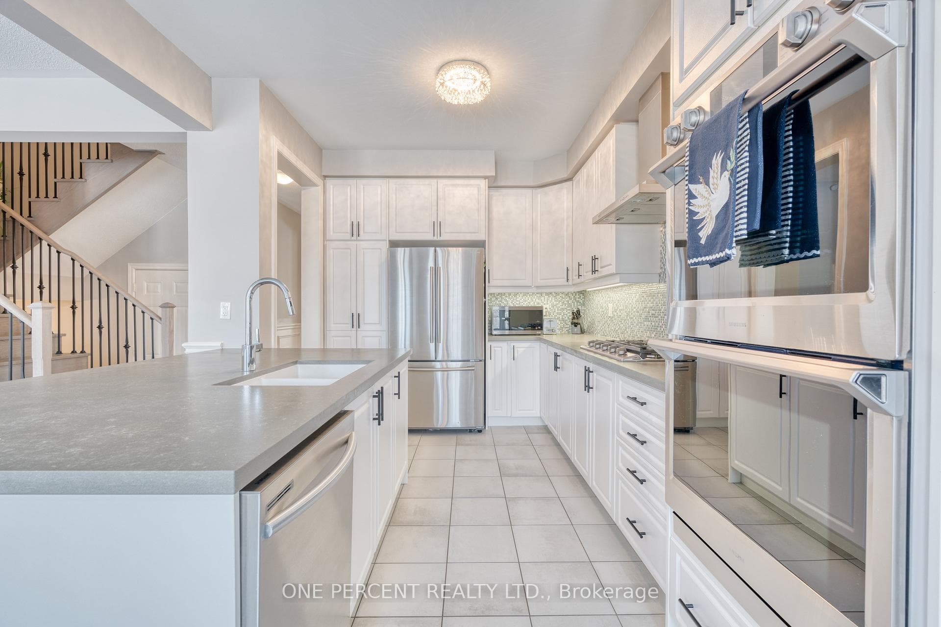 311 Humphrey Street photo 14