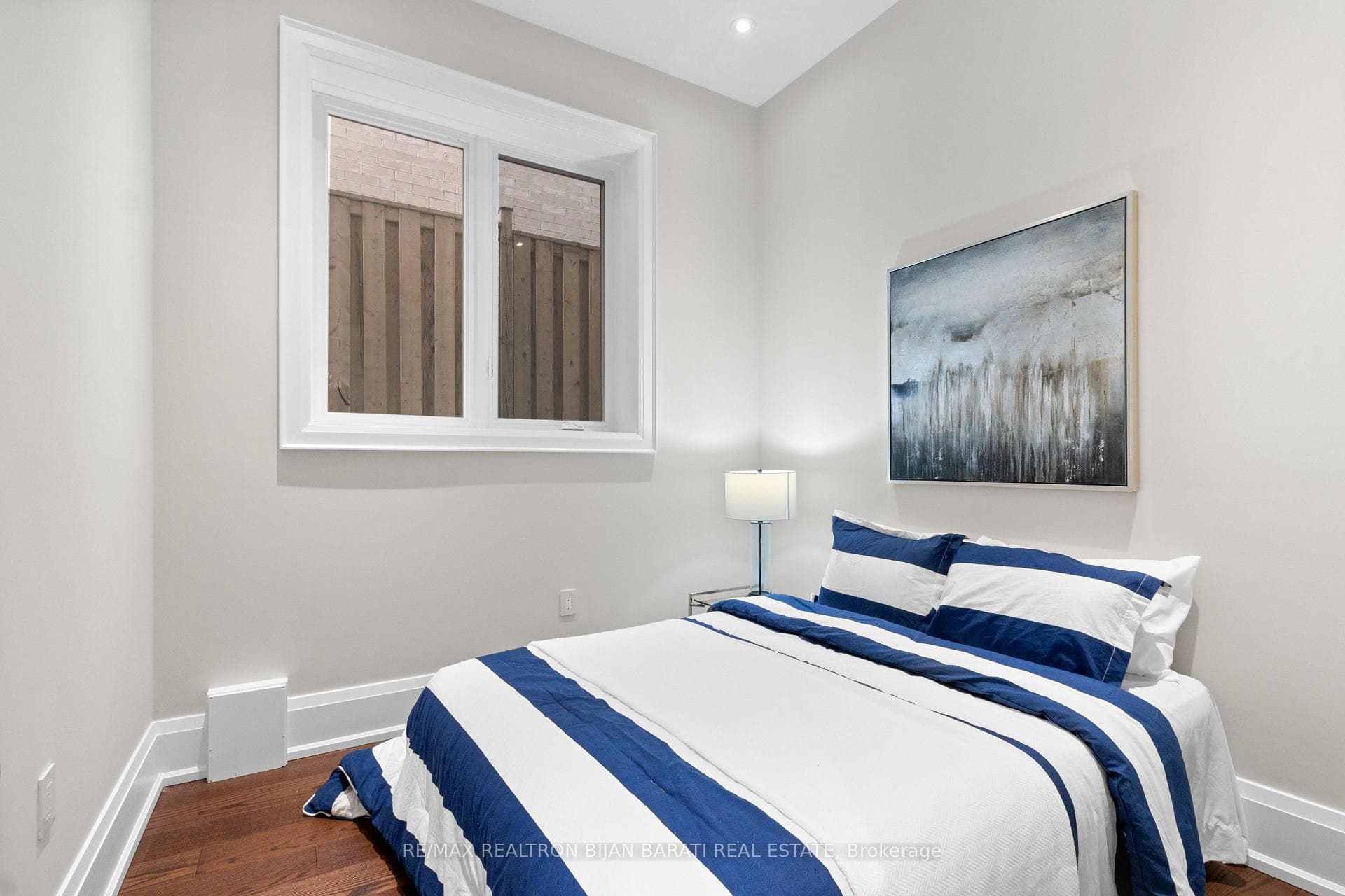 109 Kingsdale Avenue photo 45