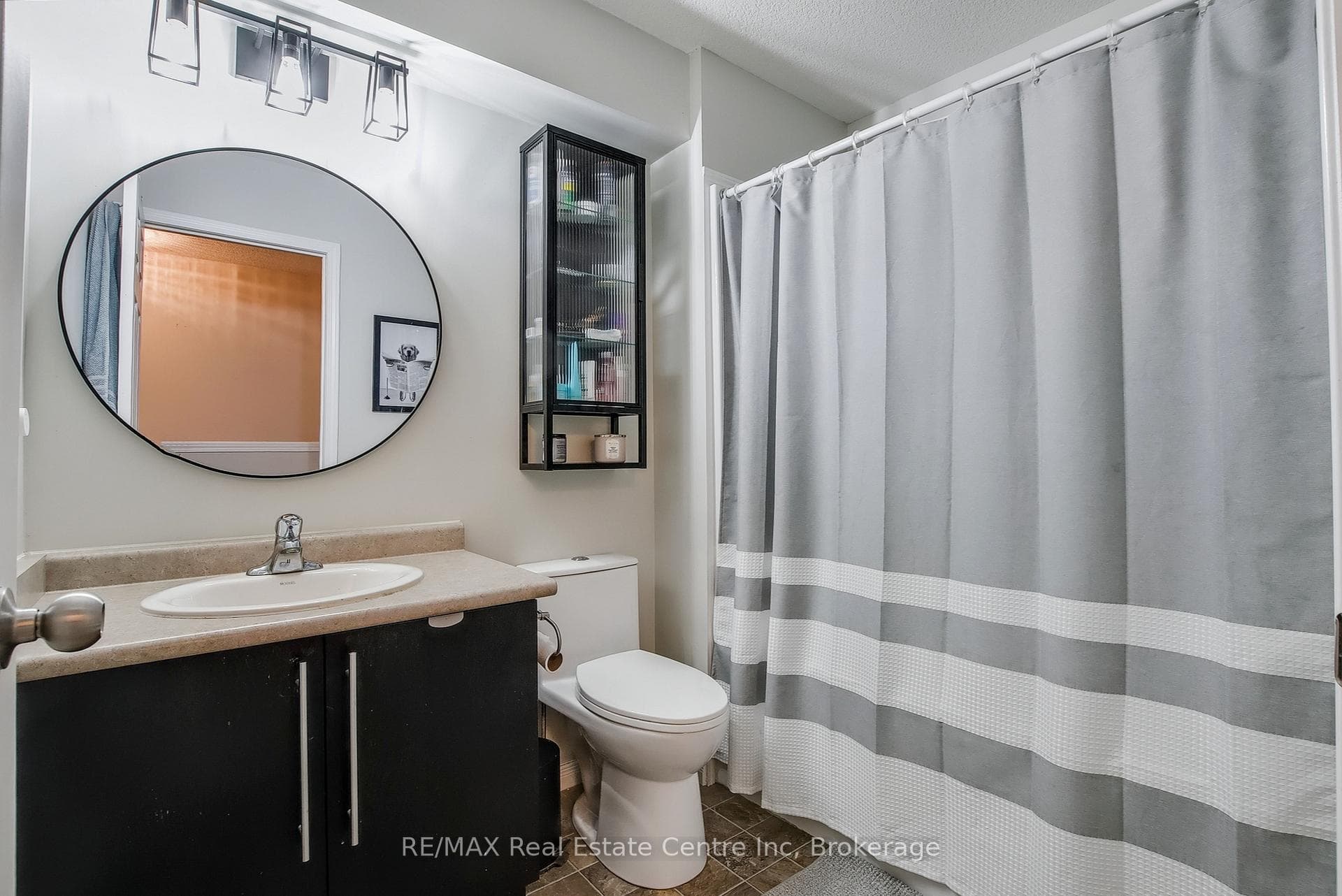 35 Mountford Drive Unit 33 photo 19